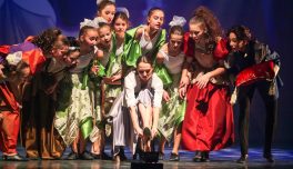 VIDEO | Cendrillon – Spectacle de Danse – 20 avril 2013